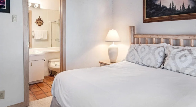 Sebastian Vail 3 Bedroom Residence In The Heart Of Vail Village Close To Slopes, Забронировать Апартаменты/квартира Отели Вейл с парковкой, Парковка
