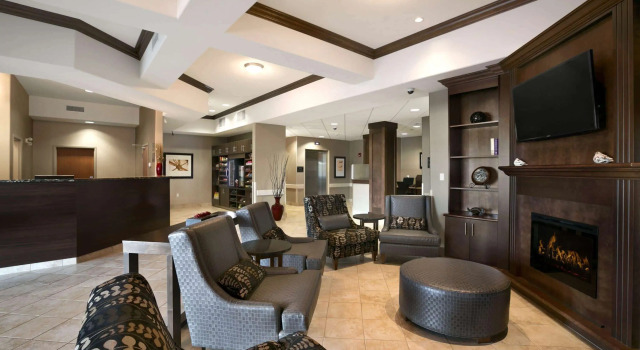 Ramada by Wyndham Conklin, Rezerwuj Hotel Conklin Northern Alberta