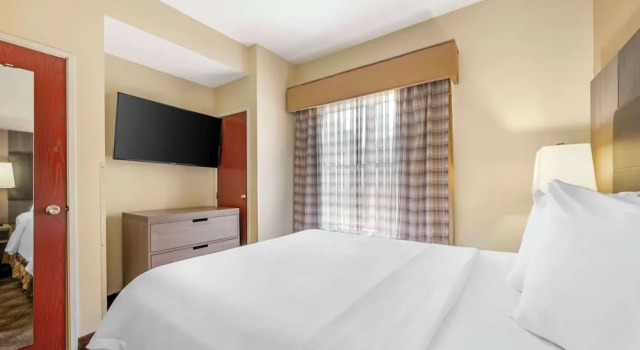 Двухместный люкс Quality Suites