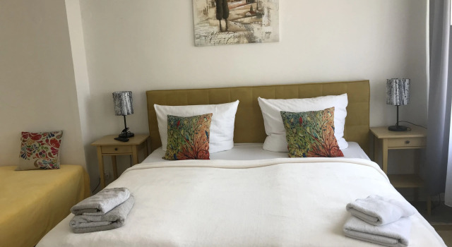 Hotel Krone - Weser Perle, Buchen Sie Hotel Hemelingen 