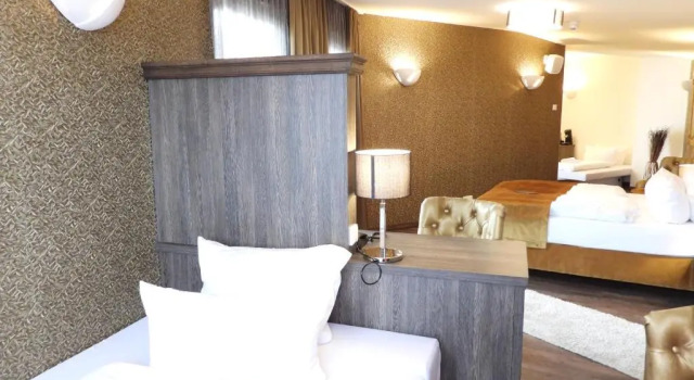 Полулюкс SPREE Hotel in der Altstadt