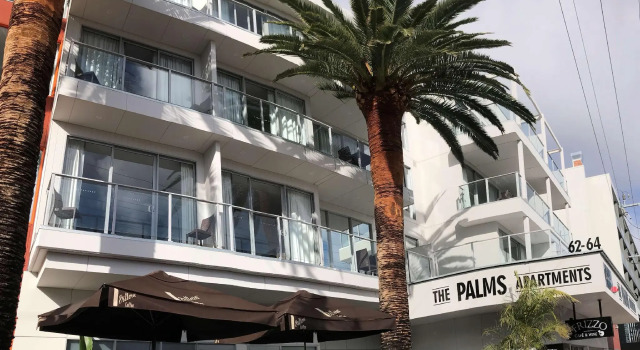 The Palms Apartments, Book Lejlighed  