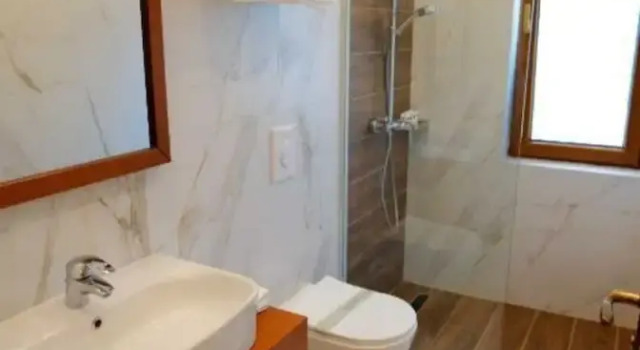 Трёхместный номер Standard с балконом и с видом на город 6 Milje Hotel