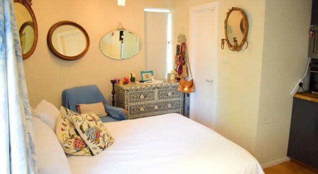 West London Studio with Garden, Забронировать Отель Лондон Большой Лондон, рядом с Лондонский парк аттракционов КидЗания