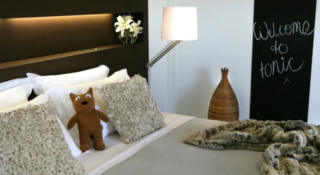 Люкс Standard с 2 комнатами с балконом Tonic Hotel
