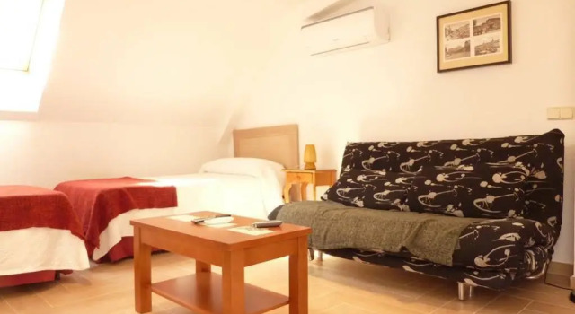 Apartamentos Paseo del Arte, Забронировать Апартаменты/квартира центр города Мадрид, рядом с Театр Монументал