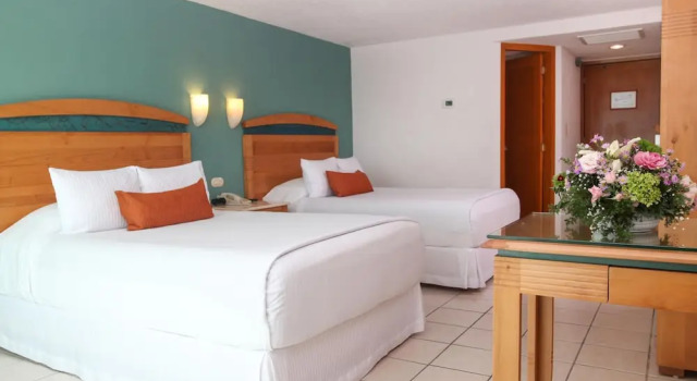 Номер Deluxe с балконом Hotel Casa Mexicana Cozumel