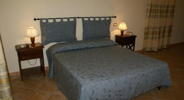 Residence Hotel La Commenda, Забронировать Отель Отели Озера Больсена с бассейном, Бассейн