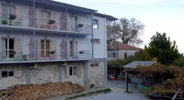 Odos Kentavron, Book Hotel Tsagarada 