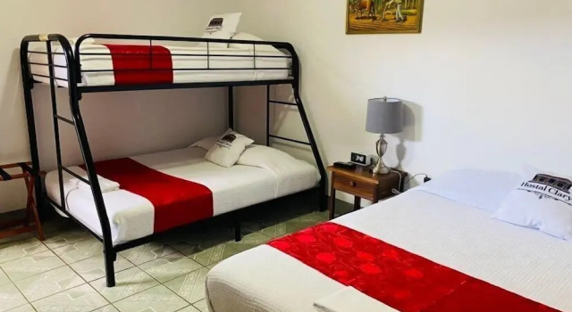Hostal Clary, Book Hostel / Vandrerhjem Hostels i Leon, Hostel / Vandrerhjem