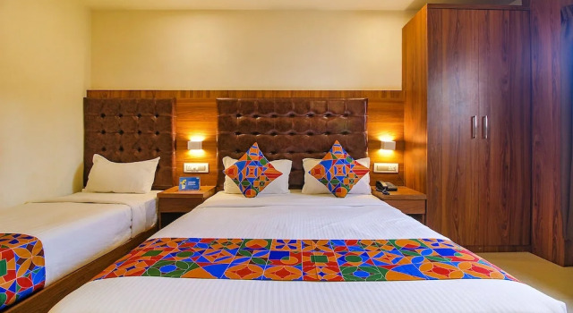 FabHotel Seven Olives, Забронировать Отель Отели Мумбай 3 звезды, рядом с Международный аэропорт имени Чатрапати Шиваджи, терминал 2, 3*