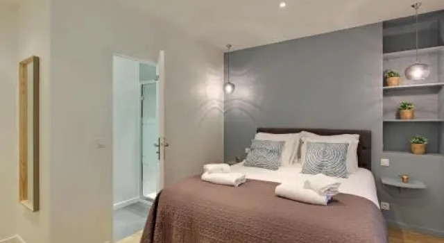 Pick A Flats in Champs Elysees - Rue Percier, Забронировать Апартаменты/квартира 8-й округ: Елисейские поля Париж, рядом с Вокзал Сен-Лазар
