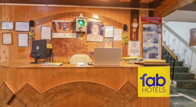 Fabhotel Pushpak, Забронировать Отель Отели Манали с завтраком, Завтраки