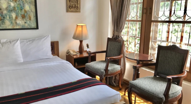 Номер Classic Classique Inn