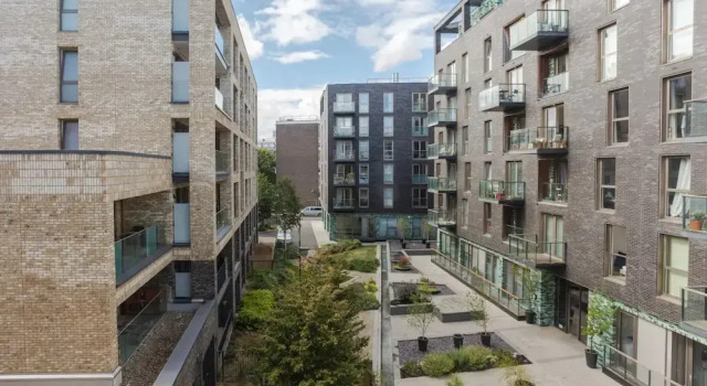 Bermondsey Warehouse Conversion, Near Tower Bridge, Забронировать Отель Отели Лондона 3 звезды, рядом с St Olaf House, 3*
