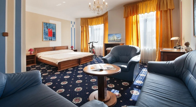 Номер Standard с видом на город Brioni Suites