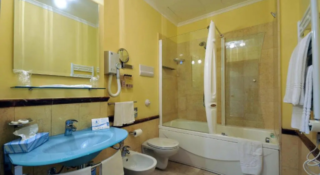 Трёхместный номер Standard Hotel Giardino Inglese