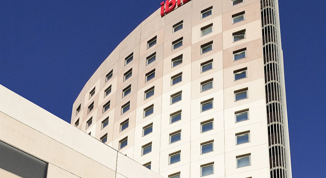 Отель ibis Barcelona Meridiana