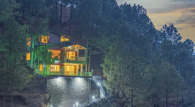 The Root villa Kasauli, Забронировать Вилла Отели штата Химачал-Прадеш с завтраком, Завтраки