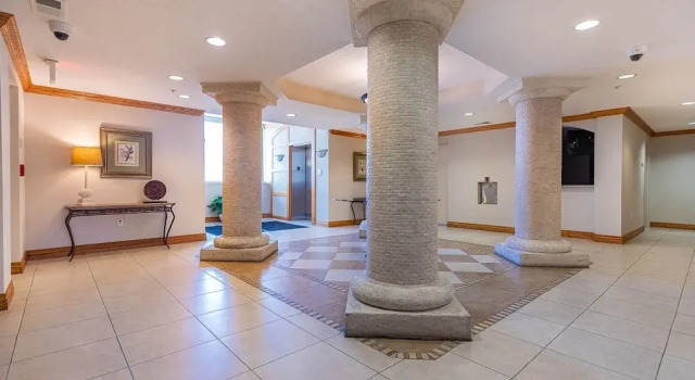 Colonnades 1201 4 Bedroom Condo, Забронировать Апартаменты/квартира Галф-Шорс Alabama Gulf, рядом с Парк аттракционов Waterville USA
