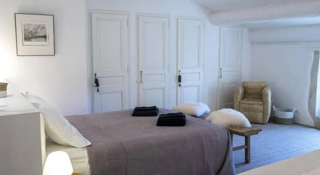 Mas Saint Georges De L'Oratoire, Rezerwuj Hotel Châteaurenard Carros