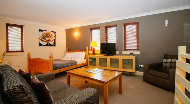 Апартаменты Executive Glasgow Guest House