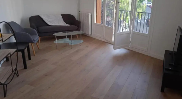Appartement 73m² 3 chambres, Rezervovat Apartmán Hotely v Cher s parkováním, Parkování