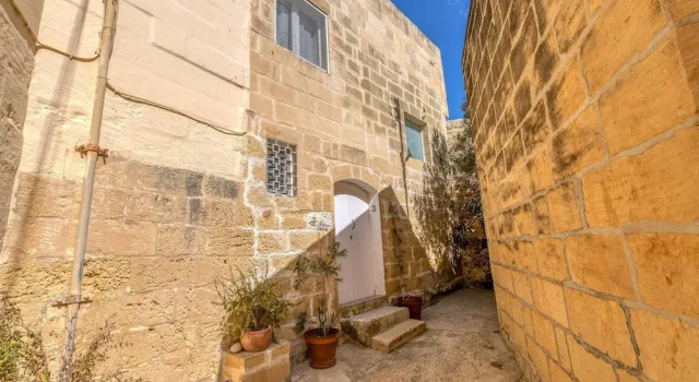 Вилла Ta Patee Pool Farmhouse in Gozo