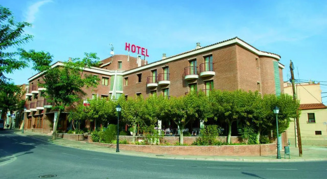 Nou Alcover, Rezervați Hotel Alcover Alt Camp