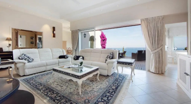 Villa Chedi, Book Villa Le Trayas Marseille