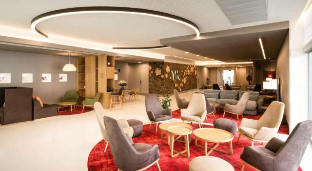 Hotel Mercure Porto Gaia, Забронировать Отель Вила Нова ди Гайя Порту, рядом с Библиотека им. Алмейды-Гаррета