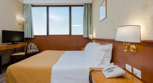 Четырёхместный номер Standard Hotel The Brand Roma