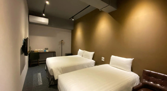 Трёхместный семейный номер Standard Cho Hotel 3