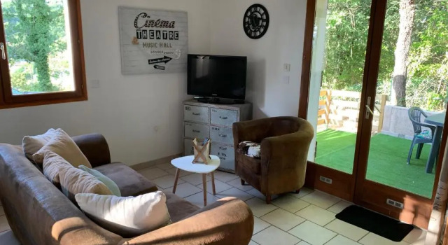 Logement Mabouya, Rezervasyon Otel Brignoles otoparklı oteller, Otopark