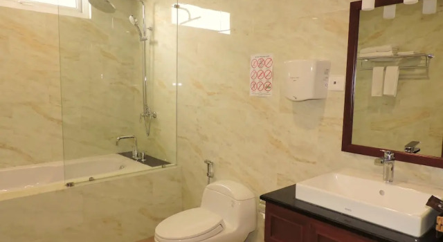Номер Standard с видом на город Minh Tam Phu Nhuan Hotel & Spa