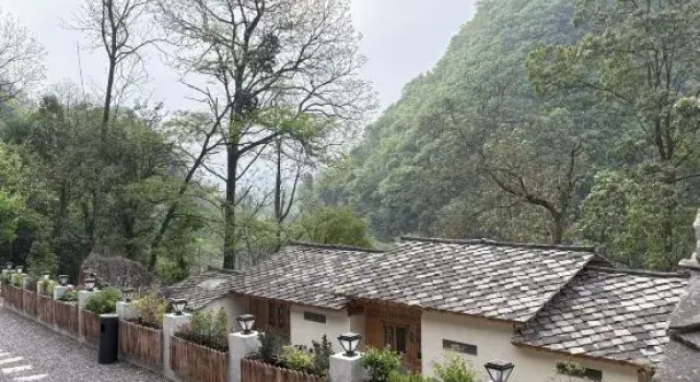 Elegant Inn on the Great Rock