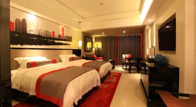 Days Hotel & Suite Da Peng, Book Hotel Hotels in Hainan with a Pool, Swimming Pool