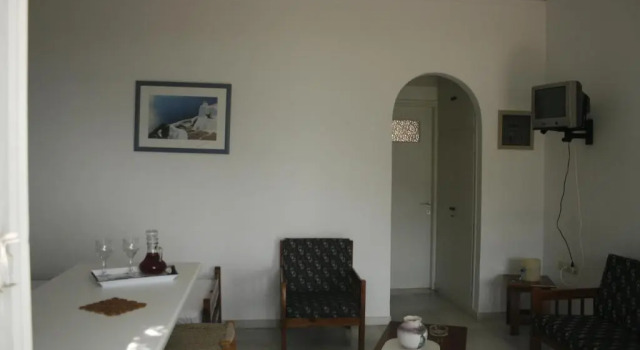 Апартаменты Floras Apartments