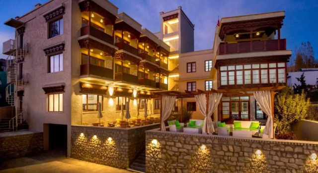 Ashoka Ladakh, Забронировать Отель Отели Джамму и Кашмира с парковкой, Парковка