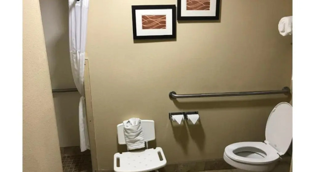 Номер Standard Comfort Inn Livingston