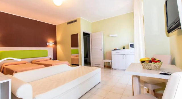 Четырёхместный номер Superior Hotel Residence Ulivi E Palme