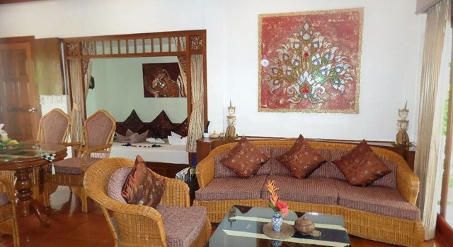 Royal Living Koh Samui - Villa 1 With 8 Meters to Beach, Забронировать Вилла Отели Южного Таиланда с парковкой, Парковка