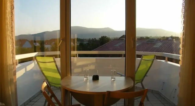Двухместная студия с балконом Studio 1 - Location de Vacances Obernai