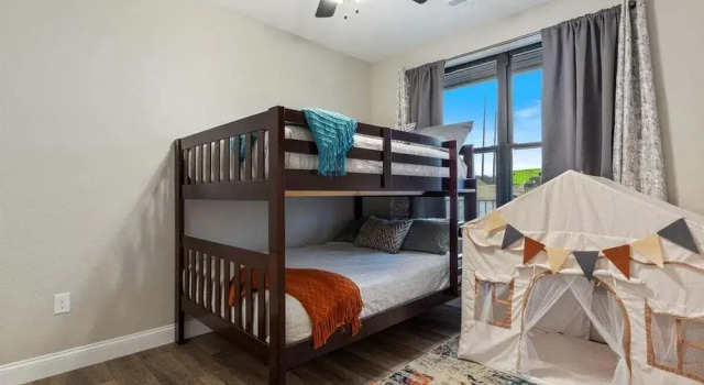 Family-fun Lakeside Luxury at Topsider in Osage w/ 2 Pools, Prime Views Pack N' Play & Games