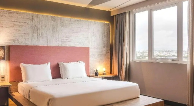 Номер Standard с красивым видом из окна Novotel Porto Alegre Airport