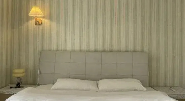Люкс с 2 комнатами с балконом и с видом на реку Suye River View Homestay (Chongqing Jiefangbei Hongyadong)