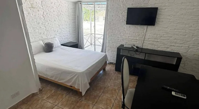 Condo Bien Situé 3 Minutes de la Plage a Pied 312