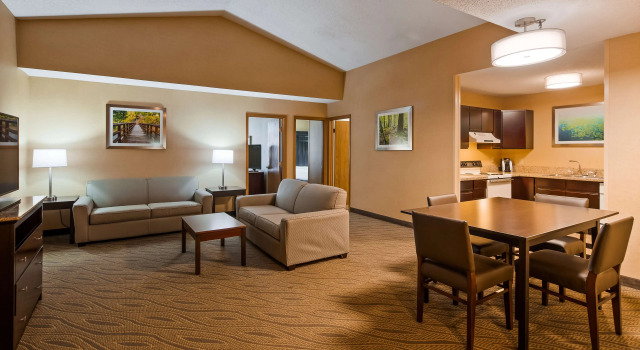 Четырёхместный люкс Best Western Gaylord