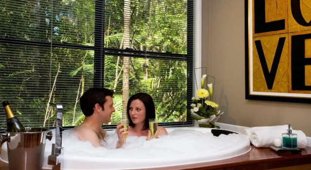 Двухместный номер Deluxe с балконом Amore On Buderim Rainforest Cabins