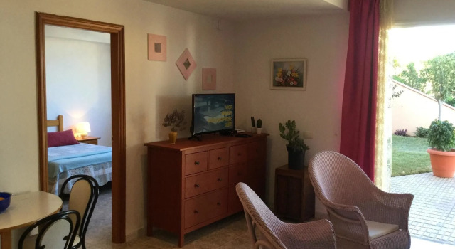 Apartment With one Bedroom in Puerto de la Cruz, With Wonderful sea View, Enclosed Garden and Wifi, Забронировать Апартаменты/квартира Отели Пуэрто-де-ла-Крус с парковкой, рядом с Jardin Aquatico, Парковка